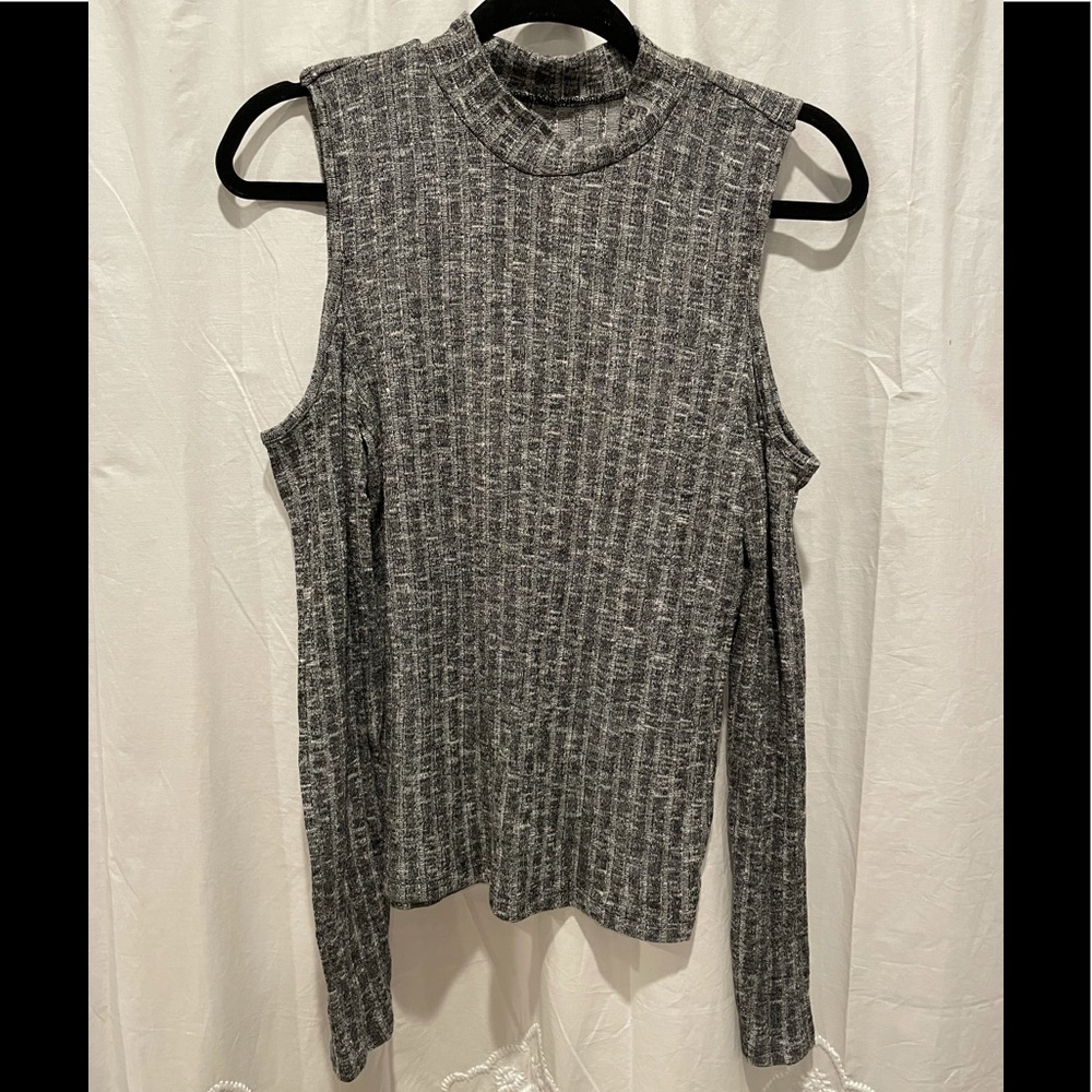 American Eagle Mock Neck Cold Shoulder Top